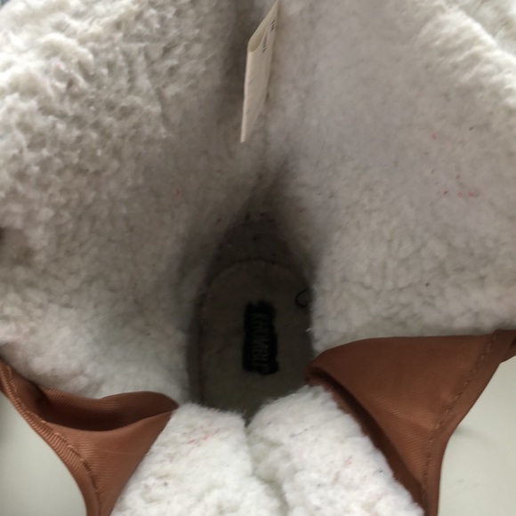 Khombu Maya Waterproof Snow Boot - Picture 13 of 16